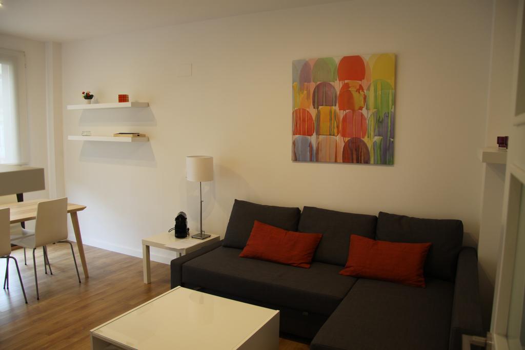 Apartamentos Hiedra y Tapinería Mercado Central Valência Exterior foto
